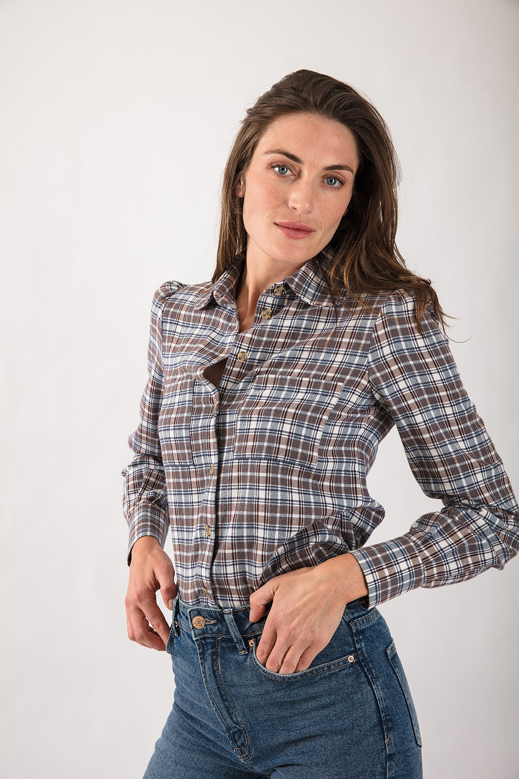 Round Collar Shirt in Blue Check