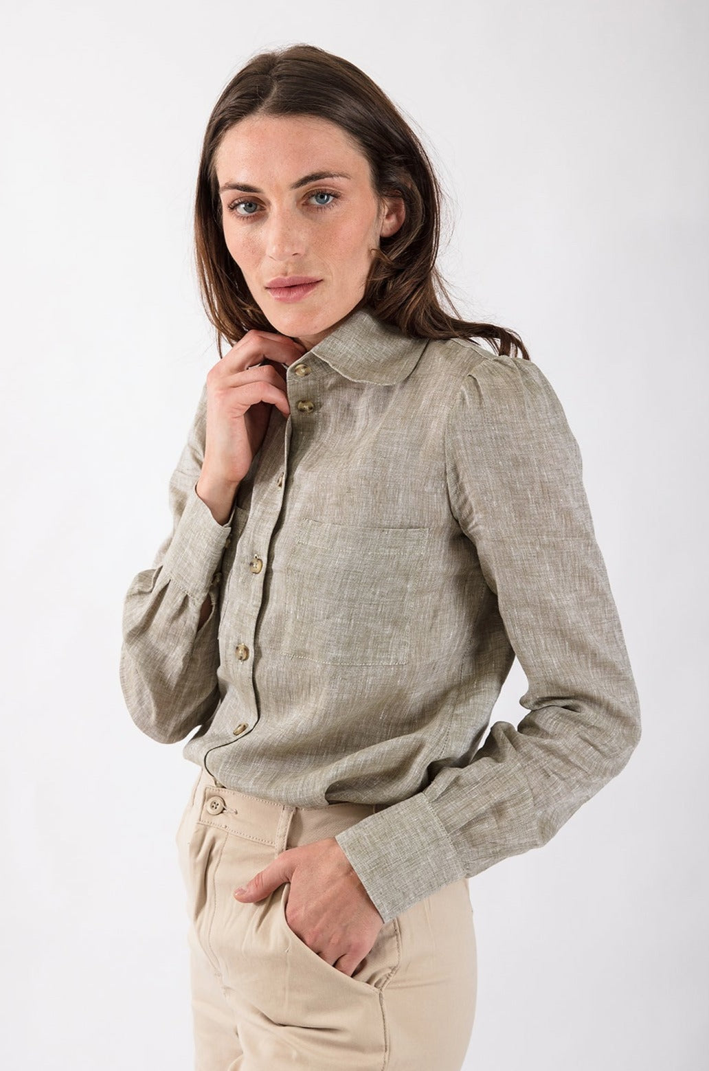 Fine Linen Shirt in Sage Green